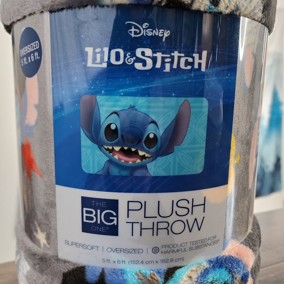 Disney Stitch Halloween Oversized Plush Throw Blanket by The Big One NWT - Picture 3 of 10